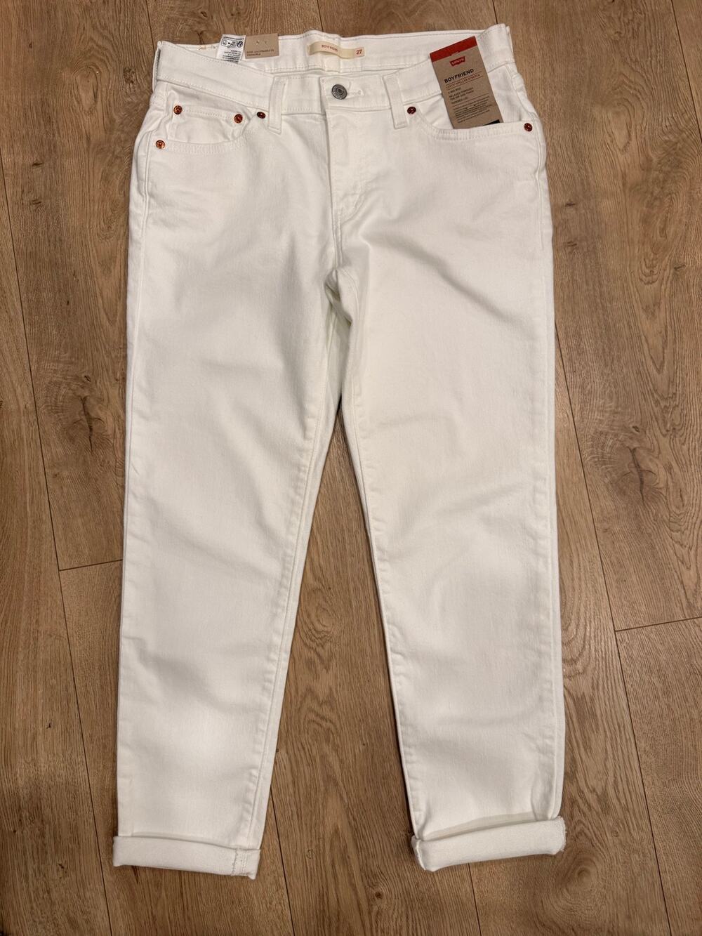 Levi’s Boyfriend Jeans Women’s 27x27 White Mid Rise Tapered Stellar Stretch NWT